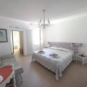 Bed & Breakfast A Casa Di Dora